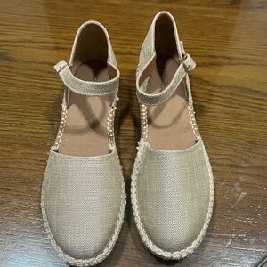 Morgan Taylor Women's Espadrille Flats NWT